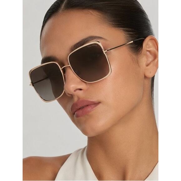 New TOM FORD FT1319 30F Gold Frame Brown Gradient Square Sunglasses Authentic main image 7